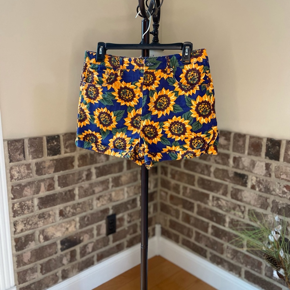 sunflower jean shorts forever 21, size 28, blue & yellow